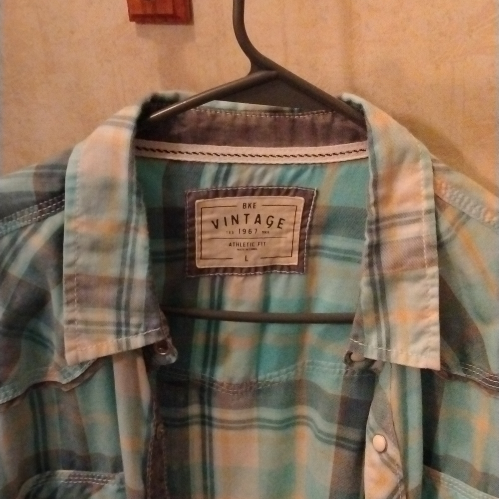Long sleeve button up shirt buckle vintage Large